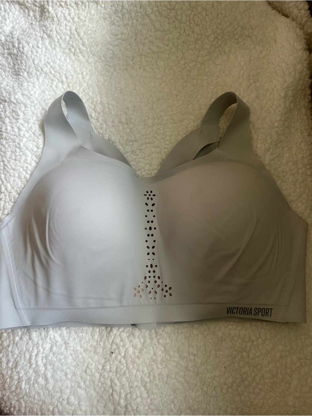 Victoria Sport Light Gray Wireless Performance Sports Bra